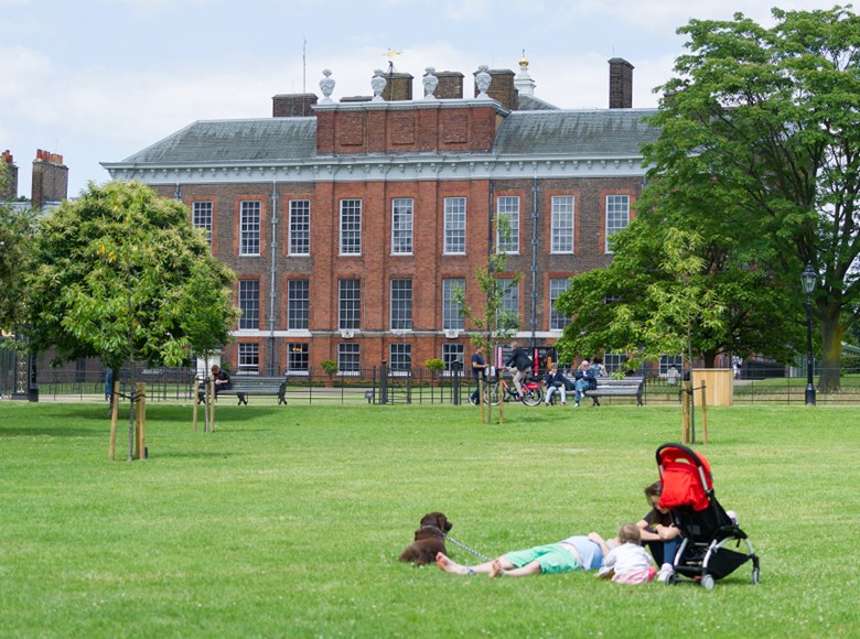 Kensington Palace - Carousel