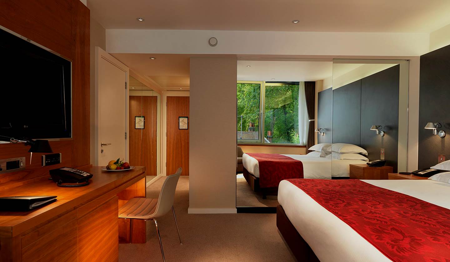 roomsandsuite-king-01.jpg (1)